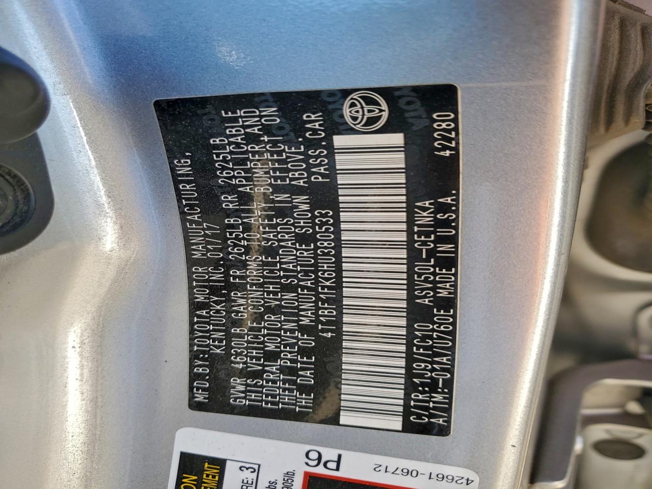 2017 TOYOTA CAMRY LE photo 12