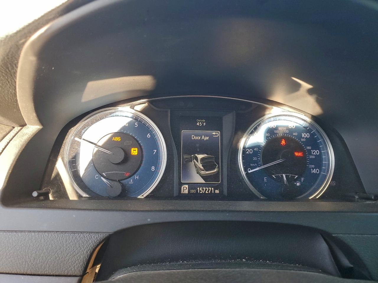 2017 TOYOTA CAMRY LE photo 9