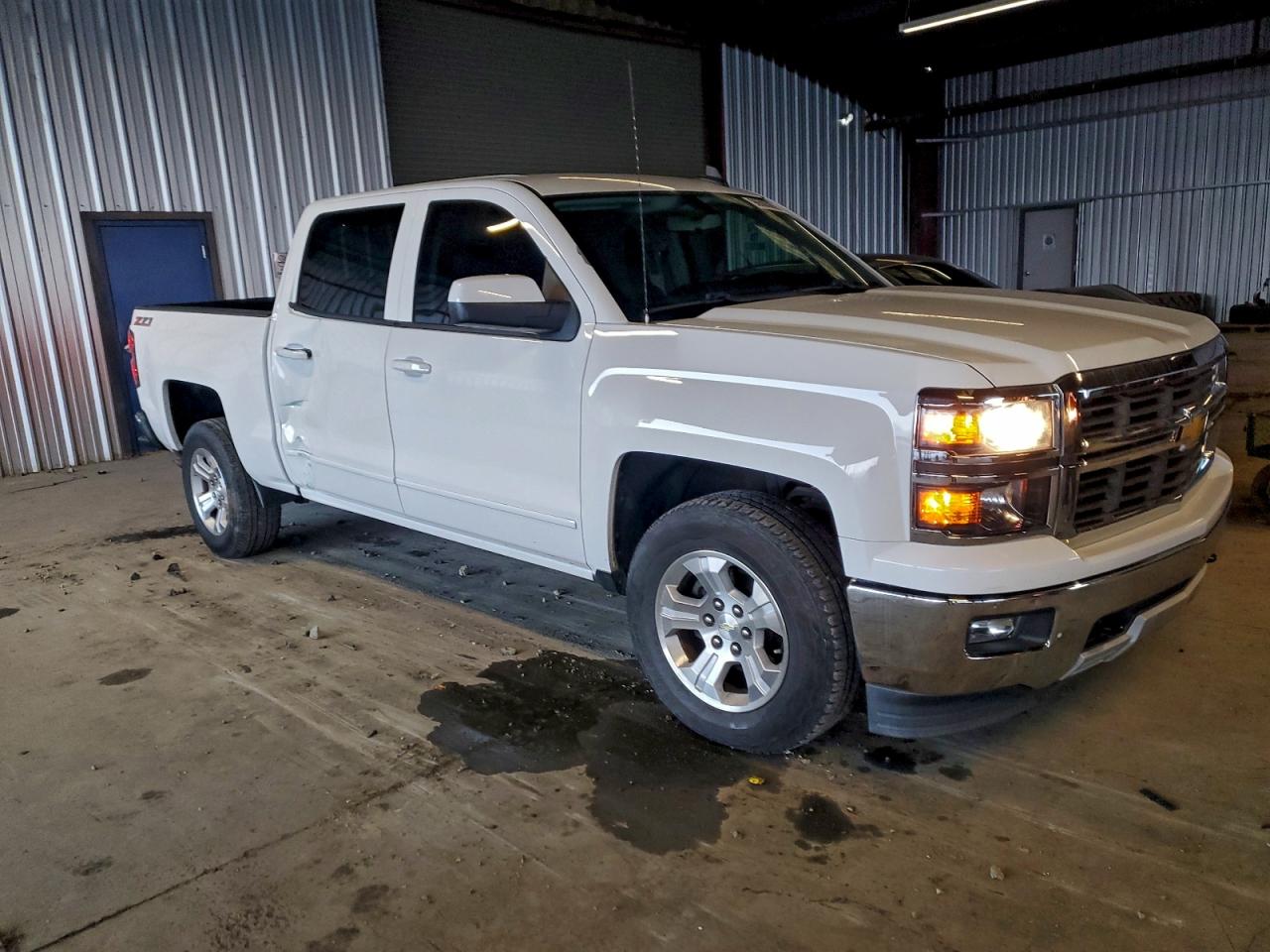 2015 CHEVROLET SILVERADO C1500 LT photo 4
