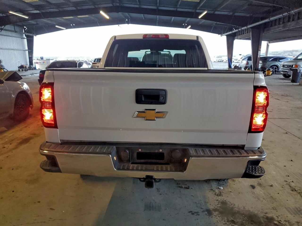 2015 CHEVROLET SILVERADO C1500 LT photo 6