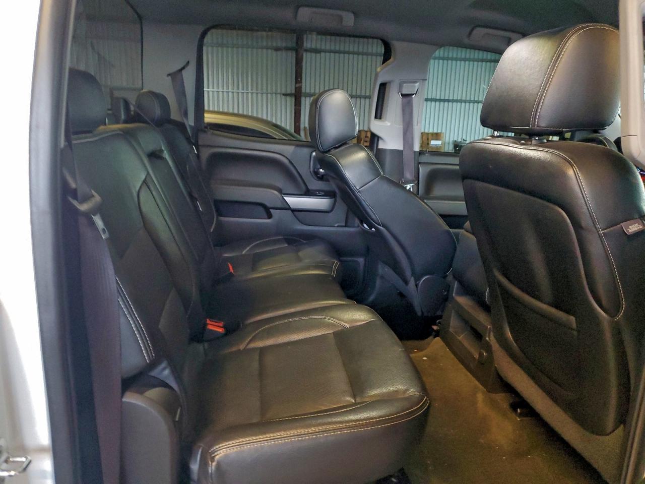 2015 CHEVROLET SILVERADO C1500 LT photo 10