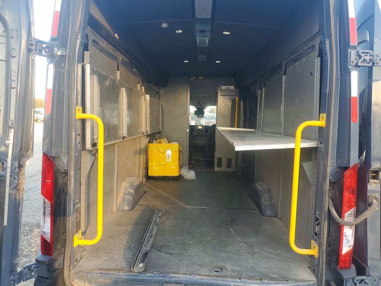 2020 FORD TRANSIT 250 DELIVERY VAN photo 10