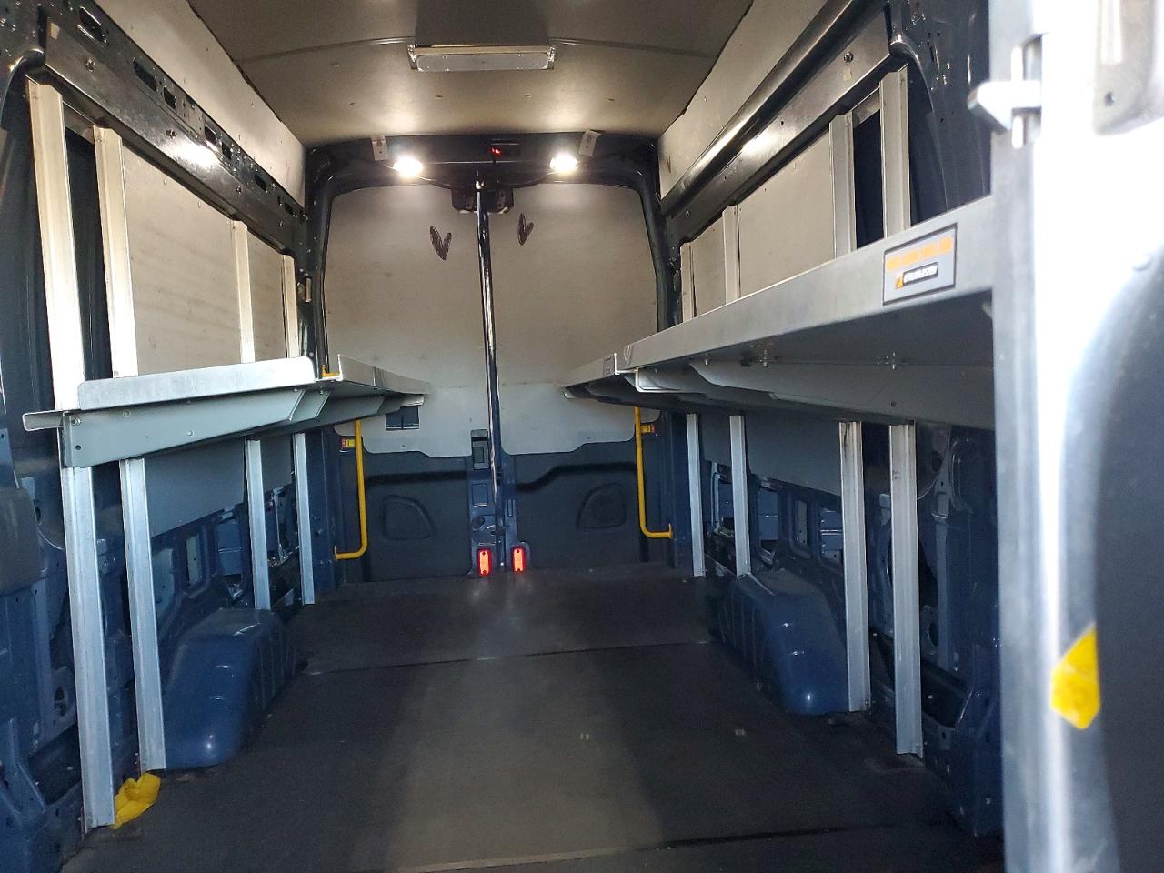 2020 FORD TRANSIT T-250 photo 10