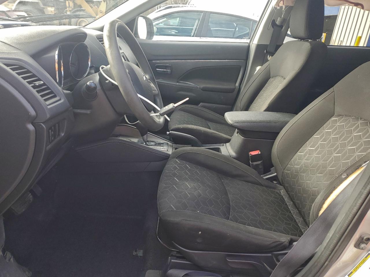 2022 MITSUBISHI OUTLANDER SPORT ES photo 7