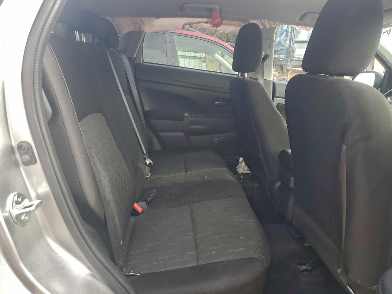 2022 MITSUBISHI OUTLANDER SPORT ES photo 11