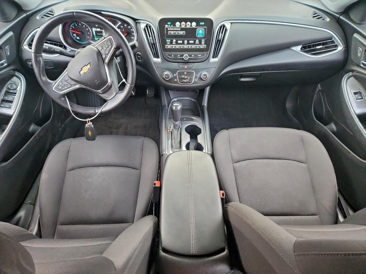 2018 CHEVROLET MALIBU LT photo 8