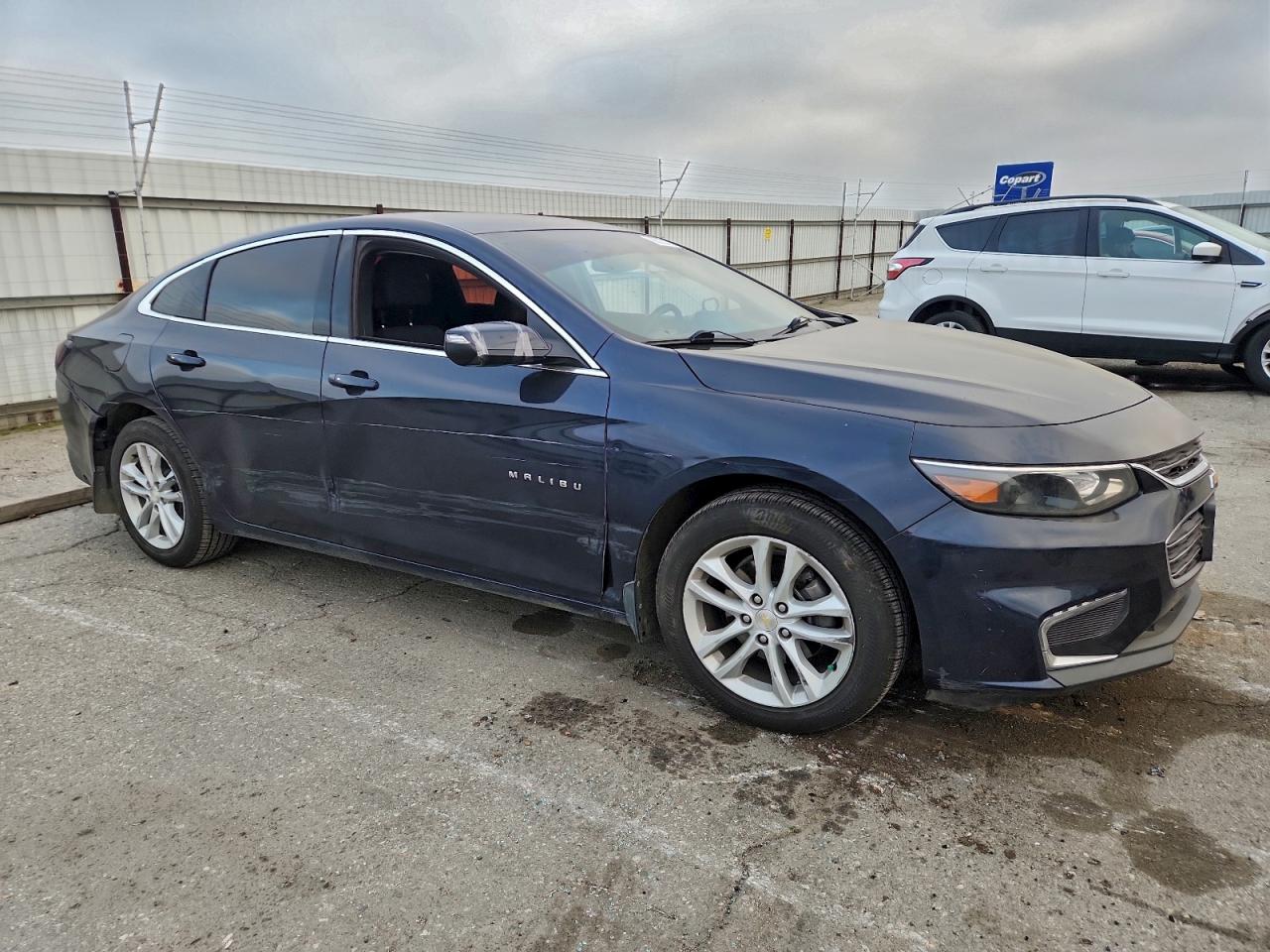 2018 CHEVROLET MALIBU LT photo 4