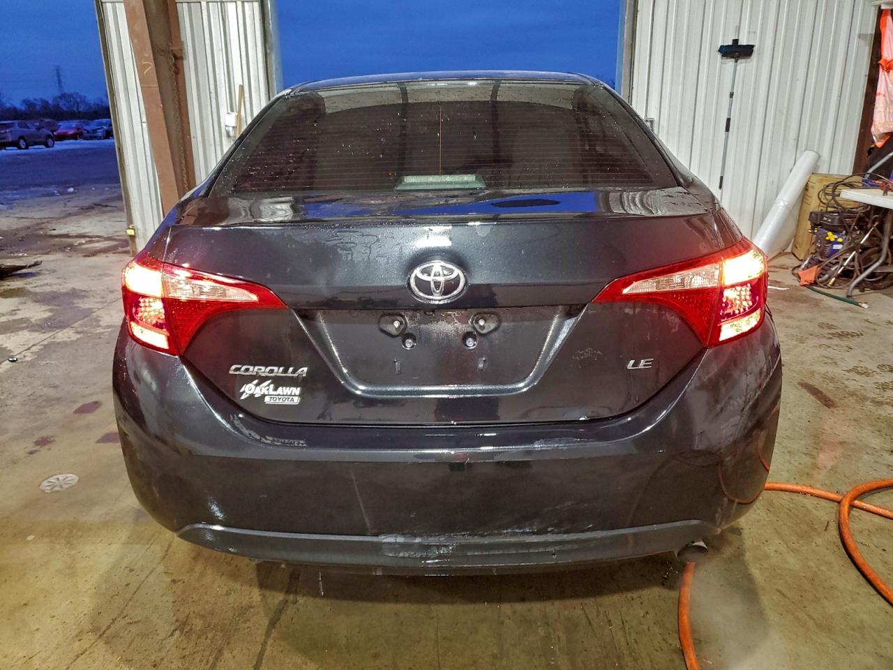 2018 TOYOTA COROLLA L photo 16