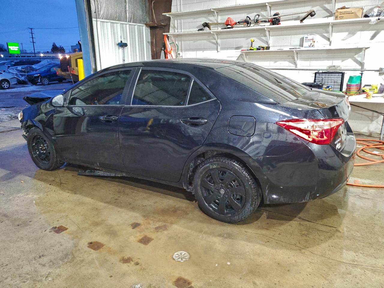 2018 TOYOTA COROLLA L photo 4