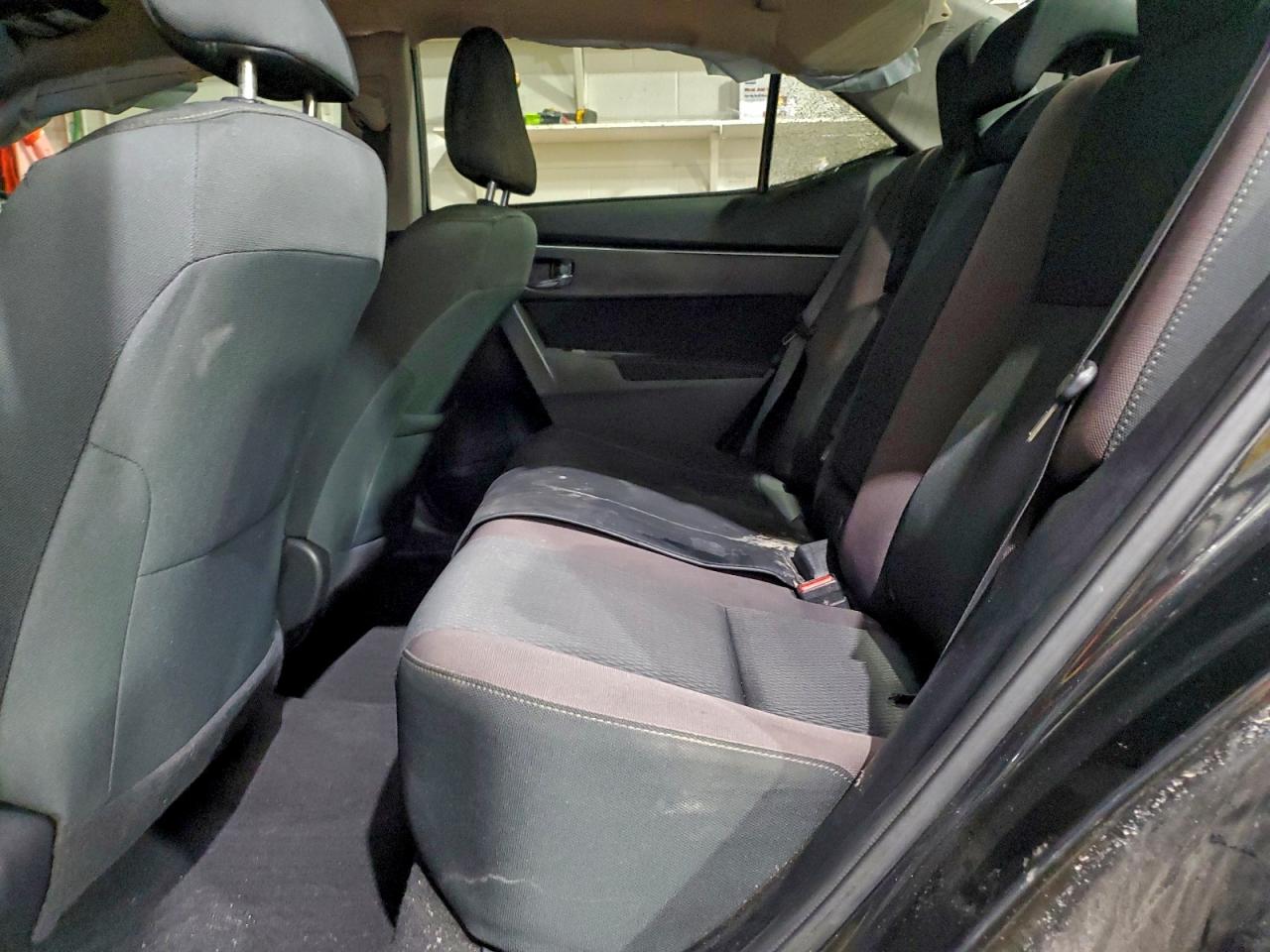 2018 TOYOTA COROLLA L photo 28