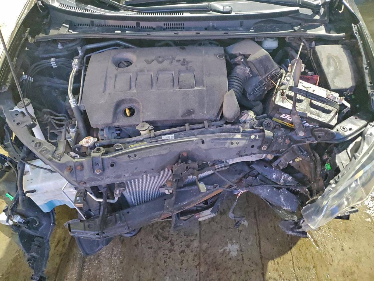 2018 TOYOTA COROLLA L photo 31