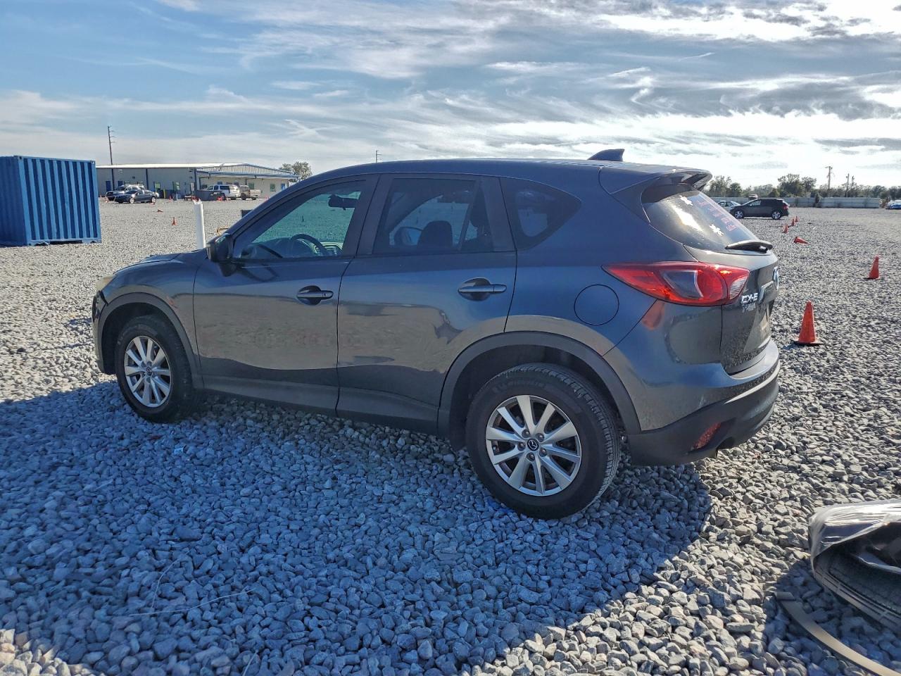 2015 MAZDA CX-5 SPORT photo 2