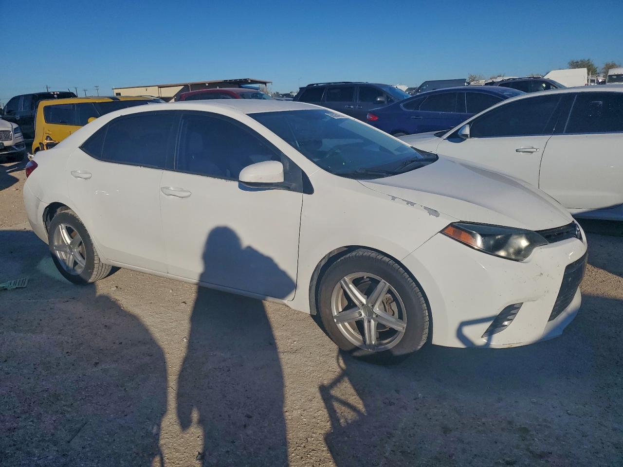 2016 TOYOTA COROLLA L photo 4