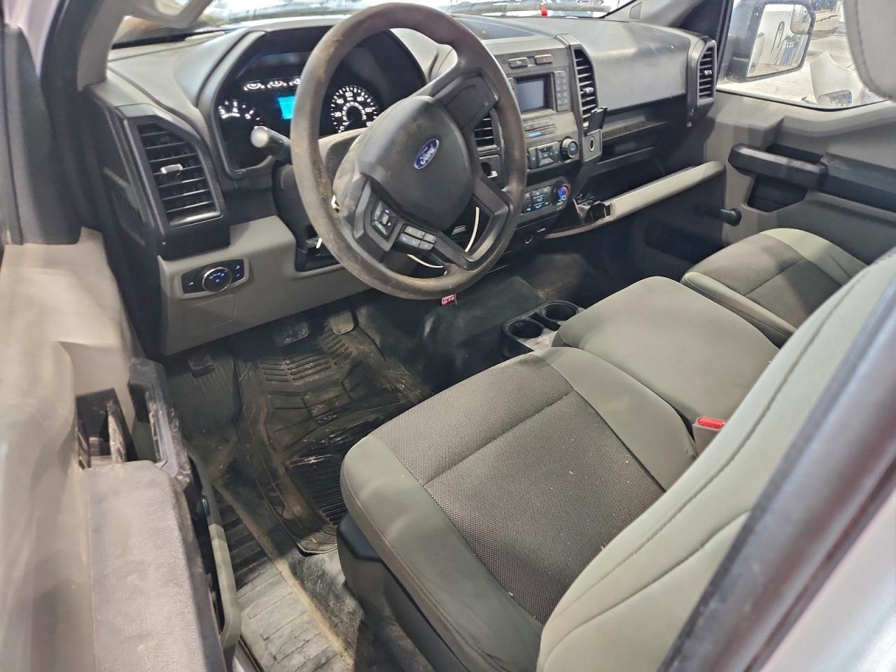 2017 FORD F150 photo 8