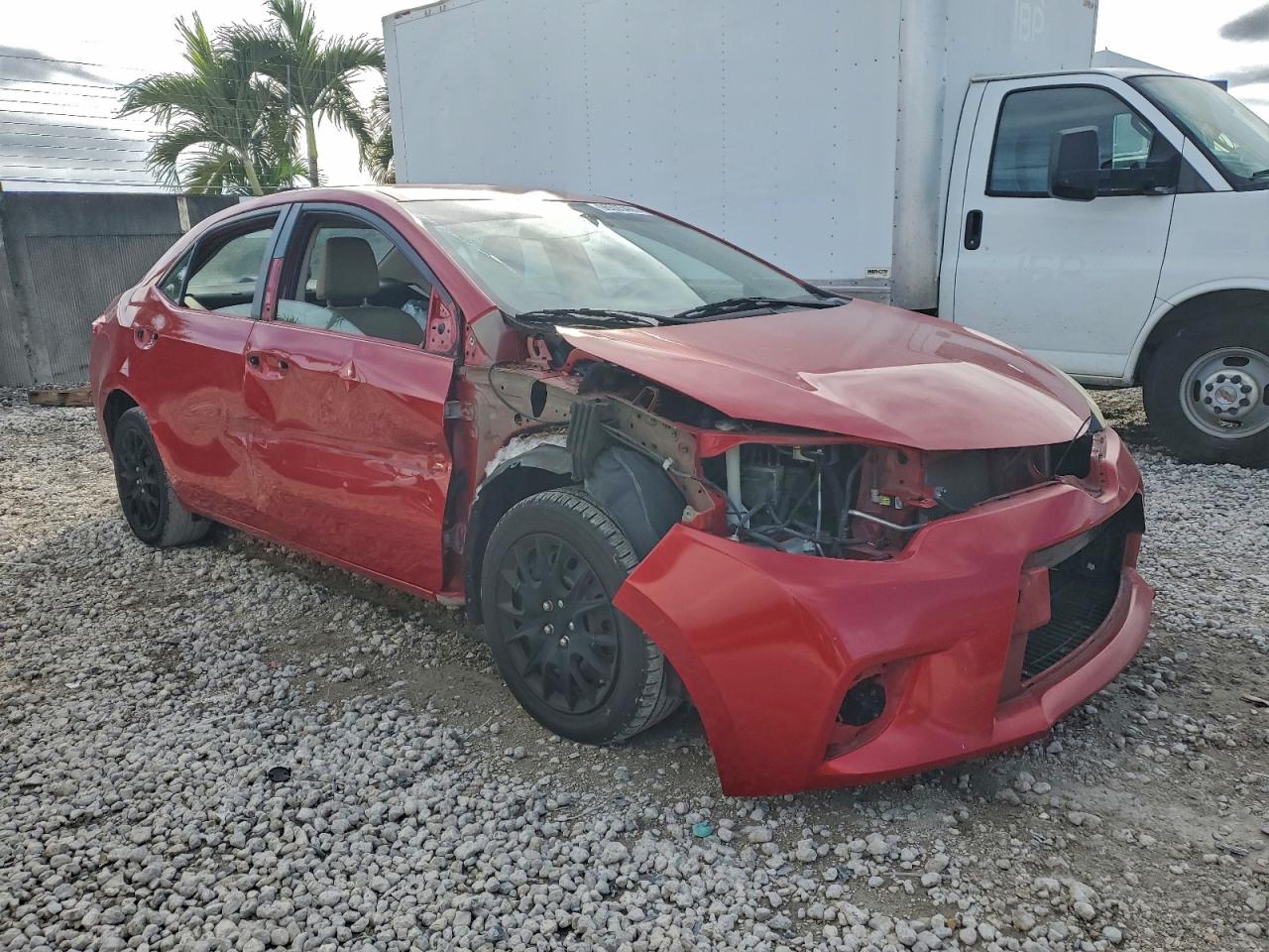 2014 TOYOTA COROLLA L photo 4