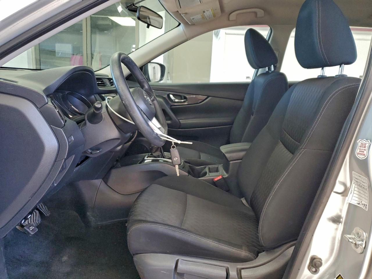 2017 NISSAN ROGUE S photo 7