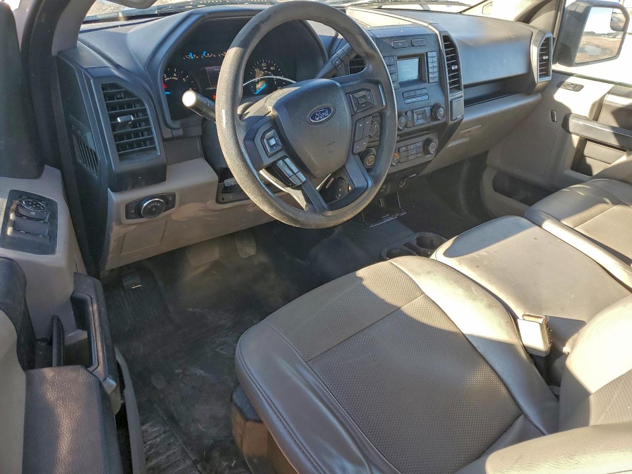 2016 FORD F150 SUPERCREW photo 8