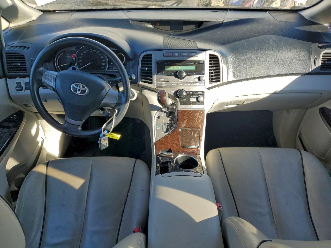 2009 TOYOTA VENZA photo 8