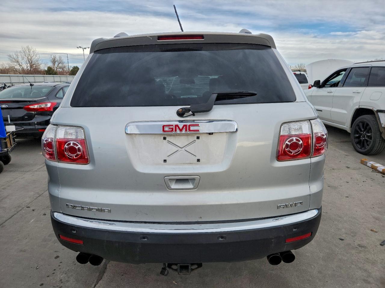 2011 GMC ACADIA SLT-1 photo 6