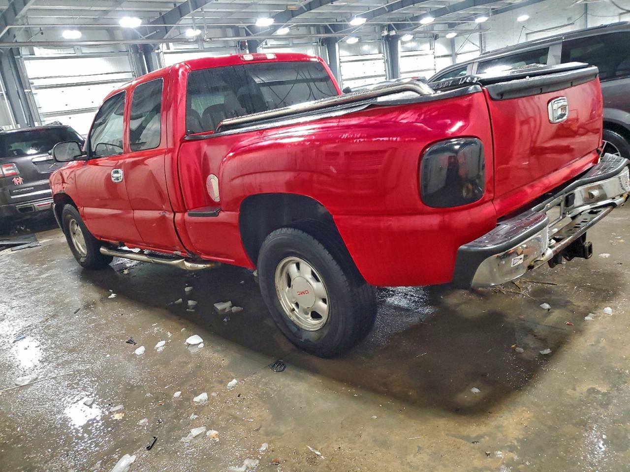 2001 GMC NEW SIERRA K1500 photo 2