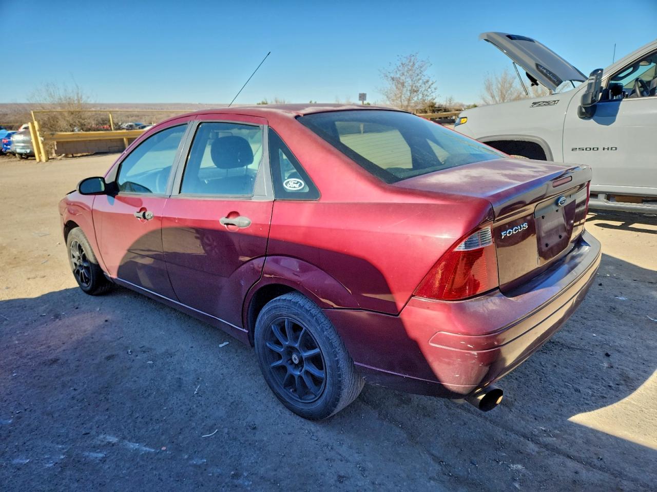2007 FORD FOCUS ZX4 photo 2