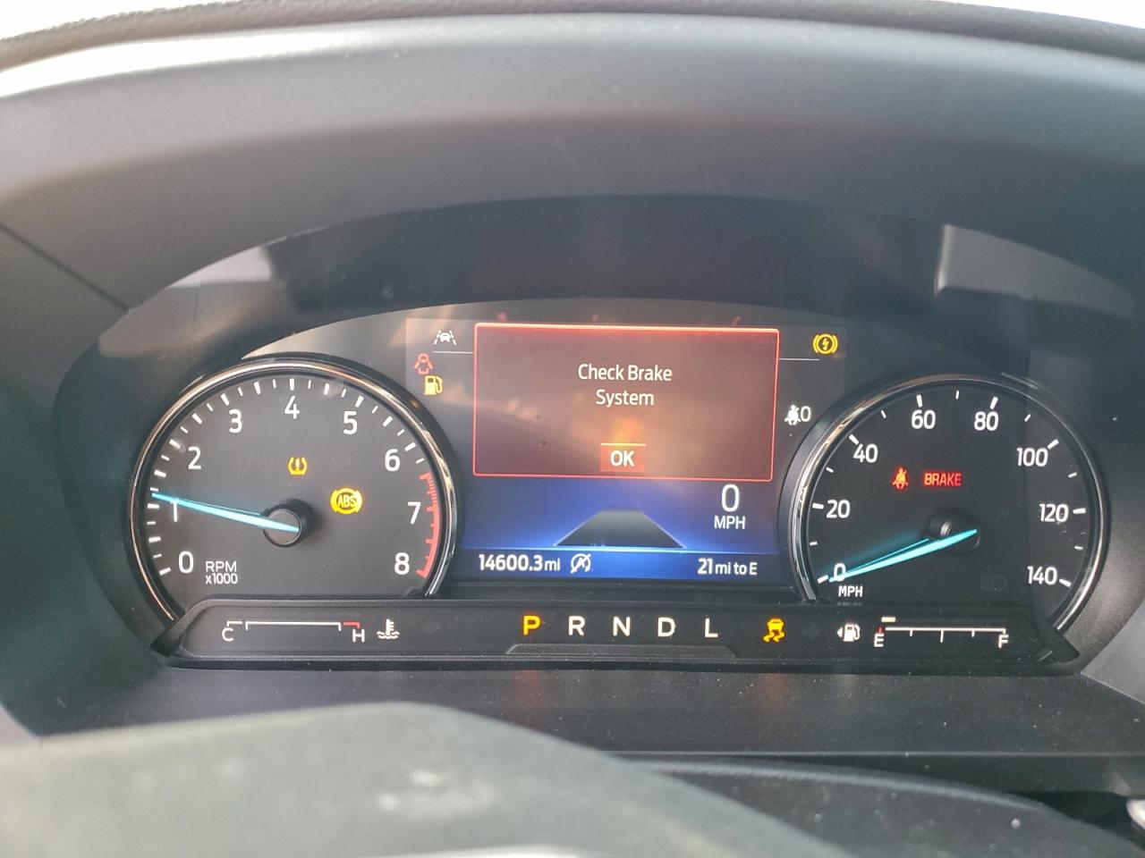 2024 FORD EXPLORER XLT photo 9