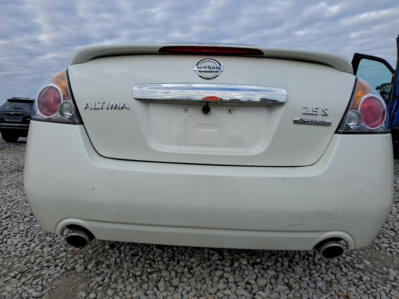 2011 NISSAN ALTIMA BASE photo 6