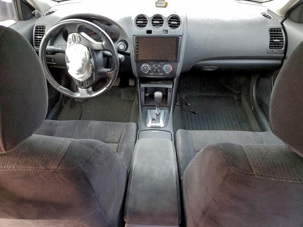 2011 NISSAN ALTIMA BASE photo 8
