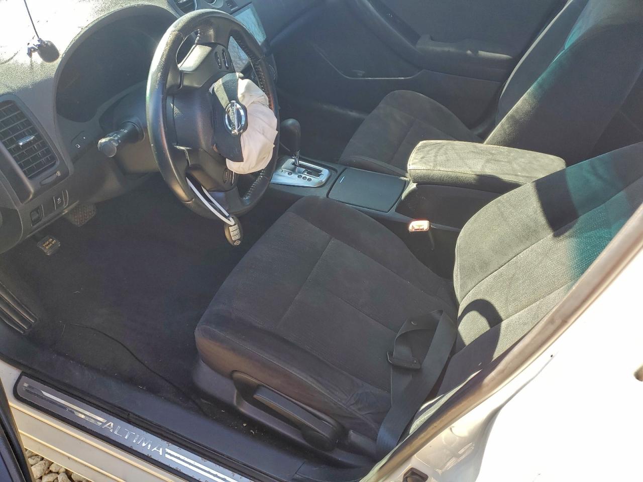 2011 NISSAN ALTIMA BASE photo 7