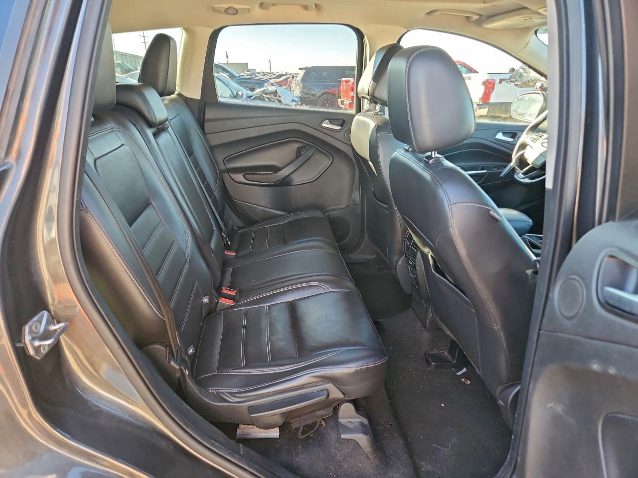 2017 FORD ESCAPE TITANIUM photo 11