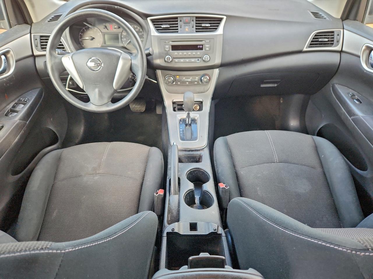 2014 NISSAN SENTRA S photo 8