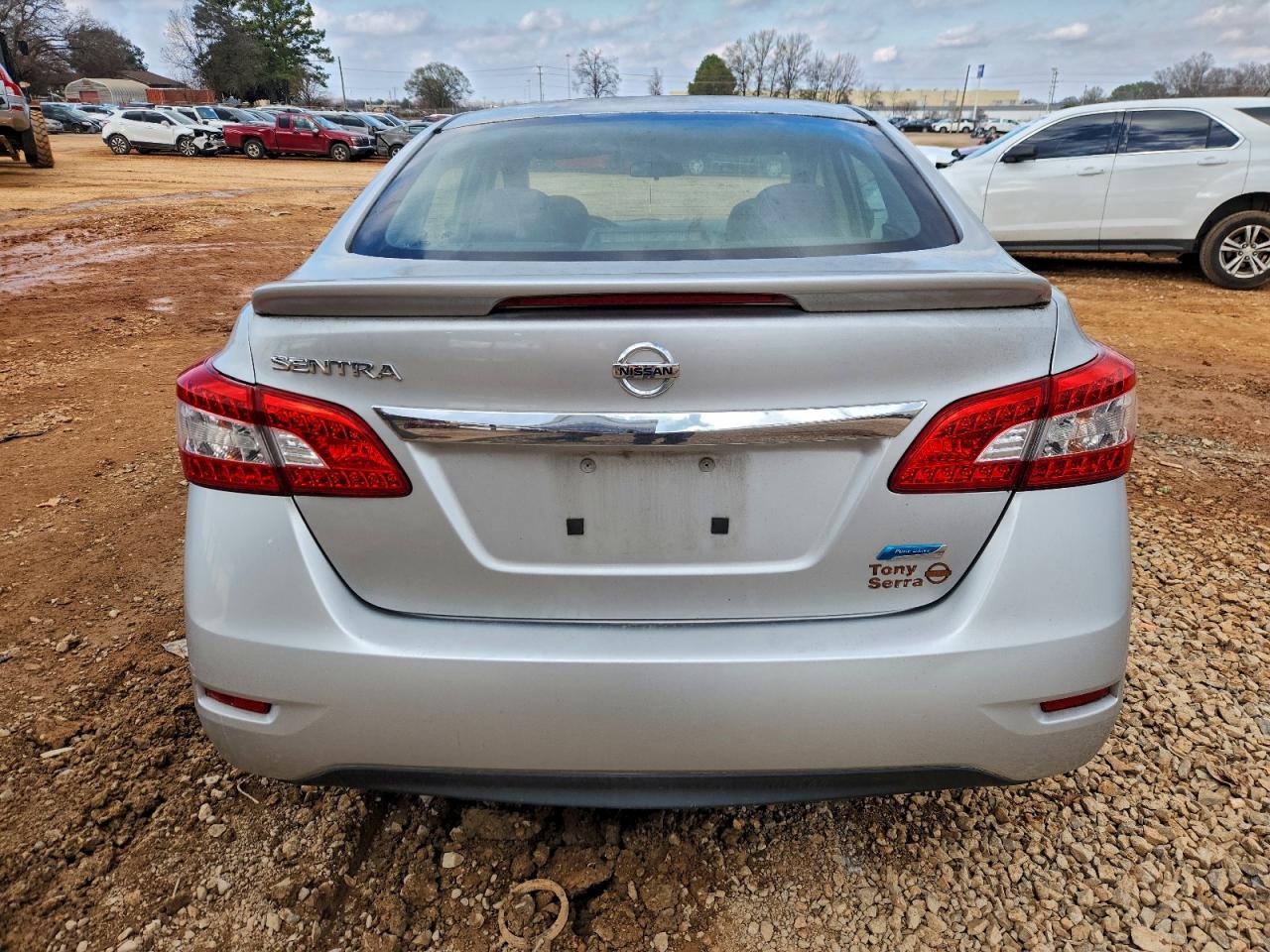 2014 NISSAN SENTRA S photo 6
