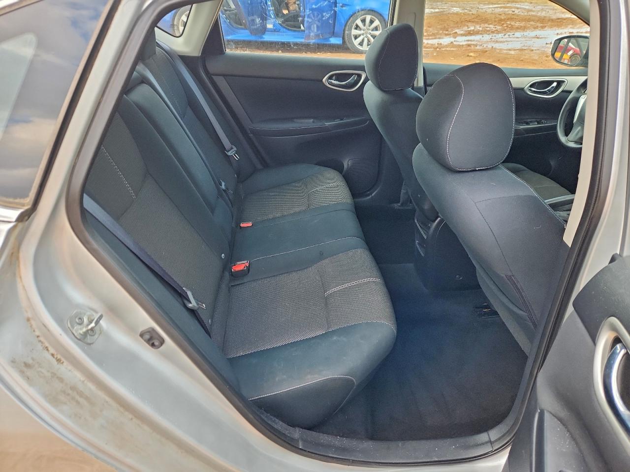 2014 NISSAN SENTRA S photo 10