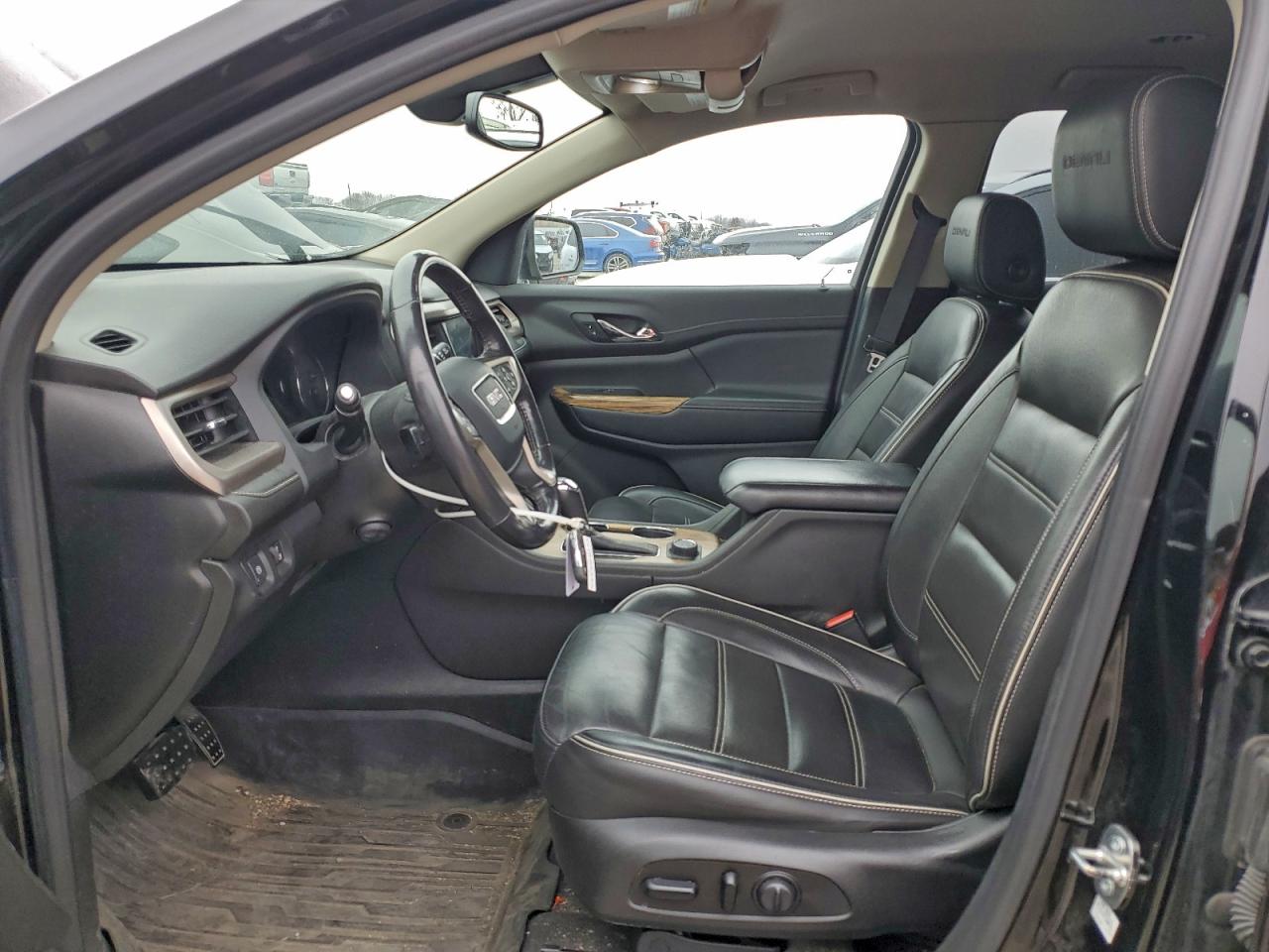 2019 GMC ACADIA DENALI photo 7