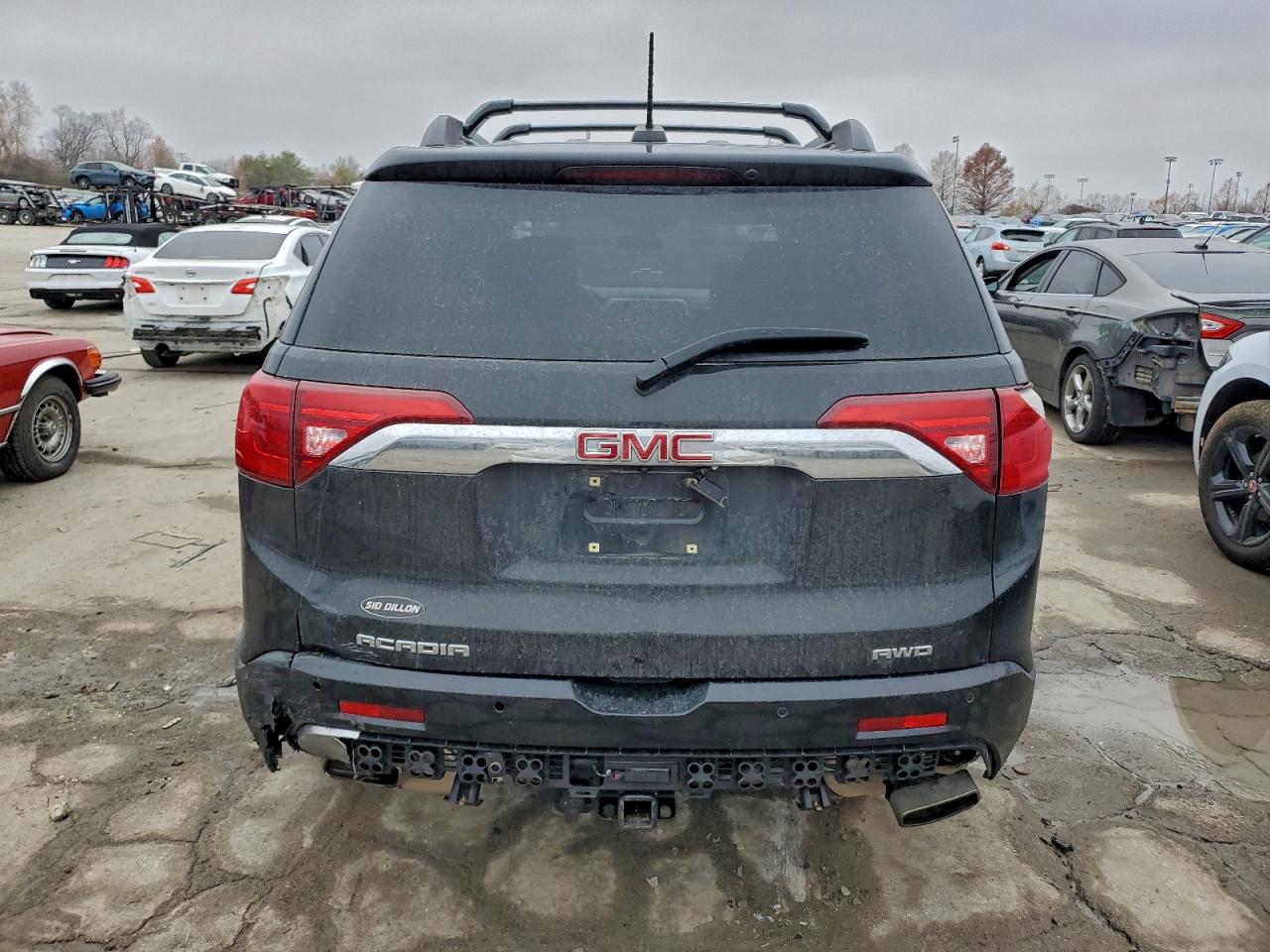 2019 GMC ACADIA DENALI photo 6