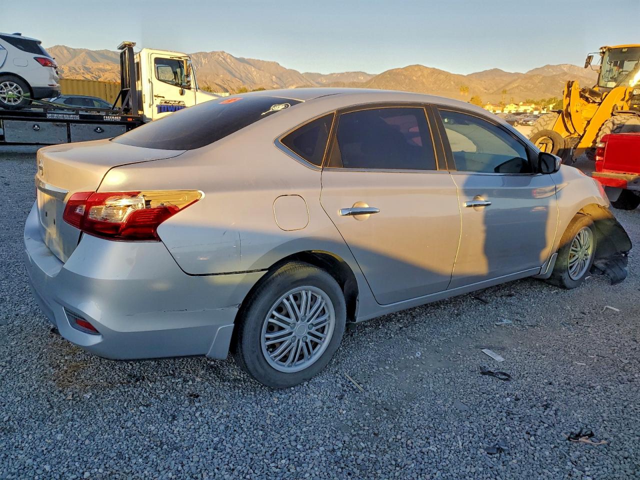 2019 NISSAN SENTRA S photo 3