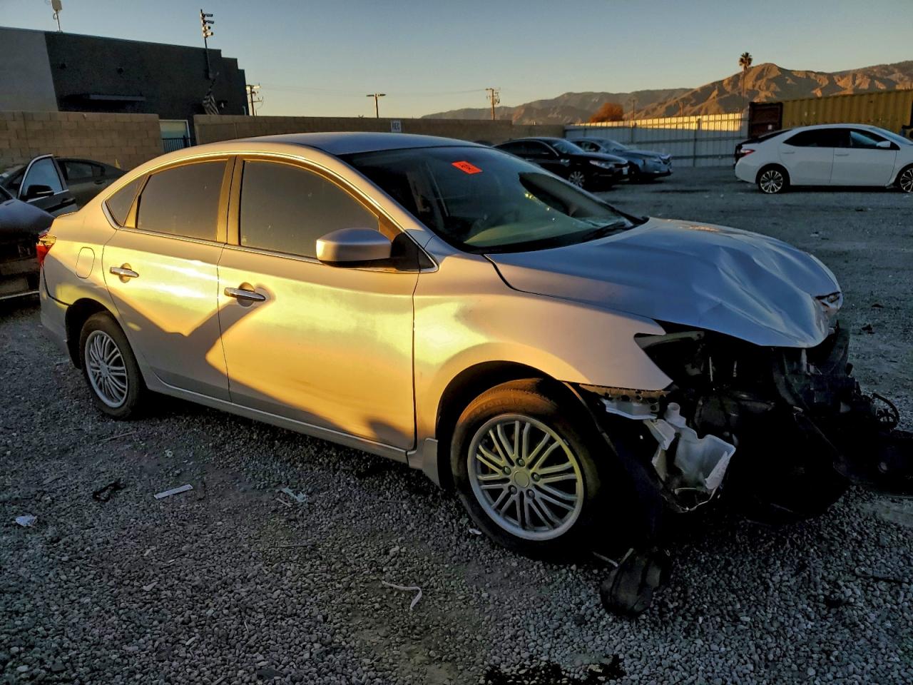 2019 NISSAN SENTRA S photo 4