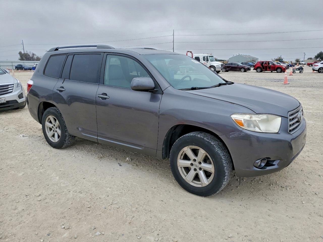 2010 TOYOTA HIGHLANDER SE photo 4