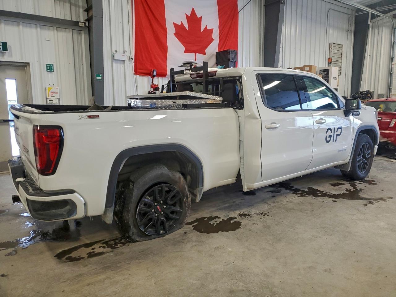 2025 GMC SIERRA K1500 ELEVATION photo 3