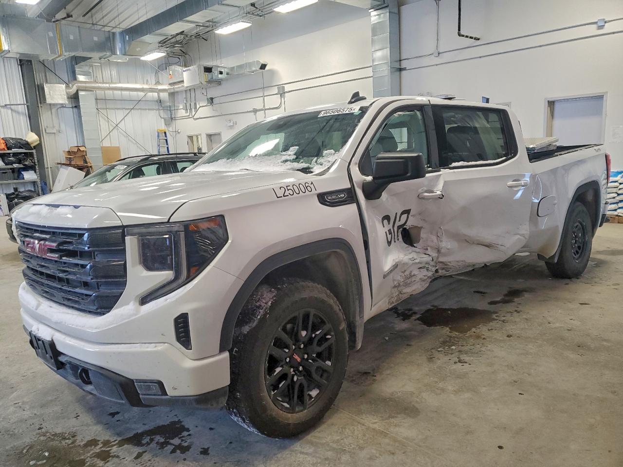 2025 GMC SIERRA