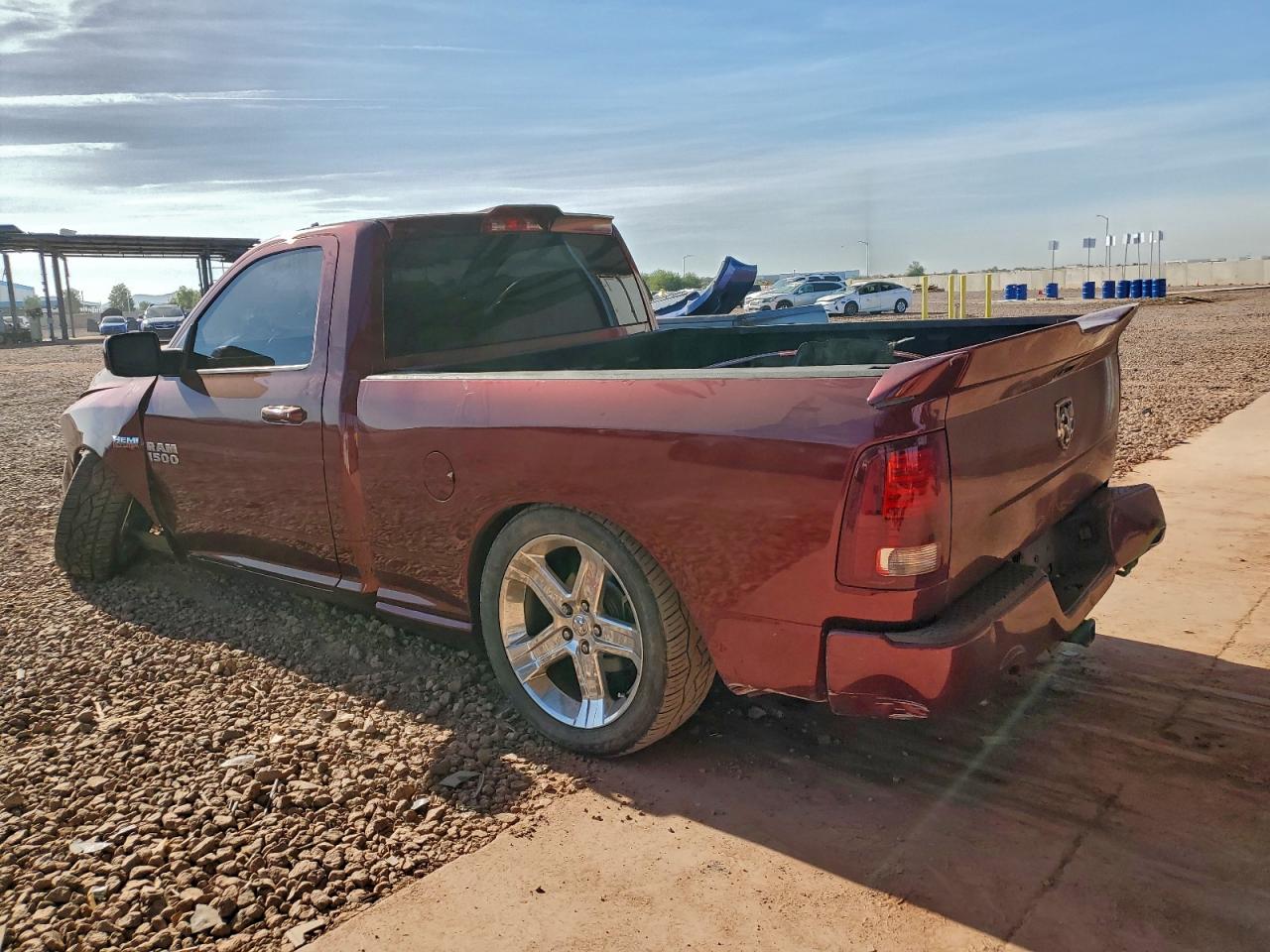 2016 RAM 1500 SPORT photo 2