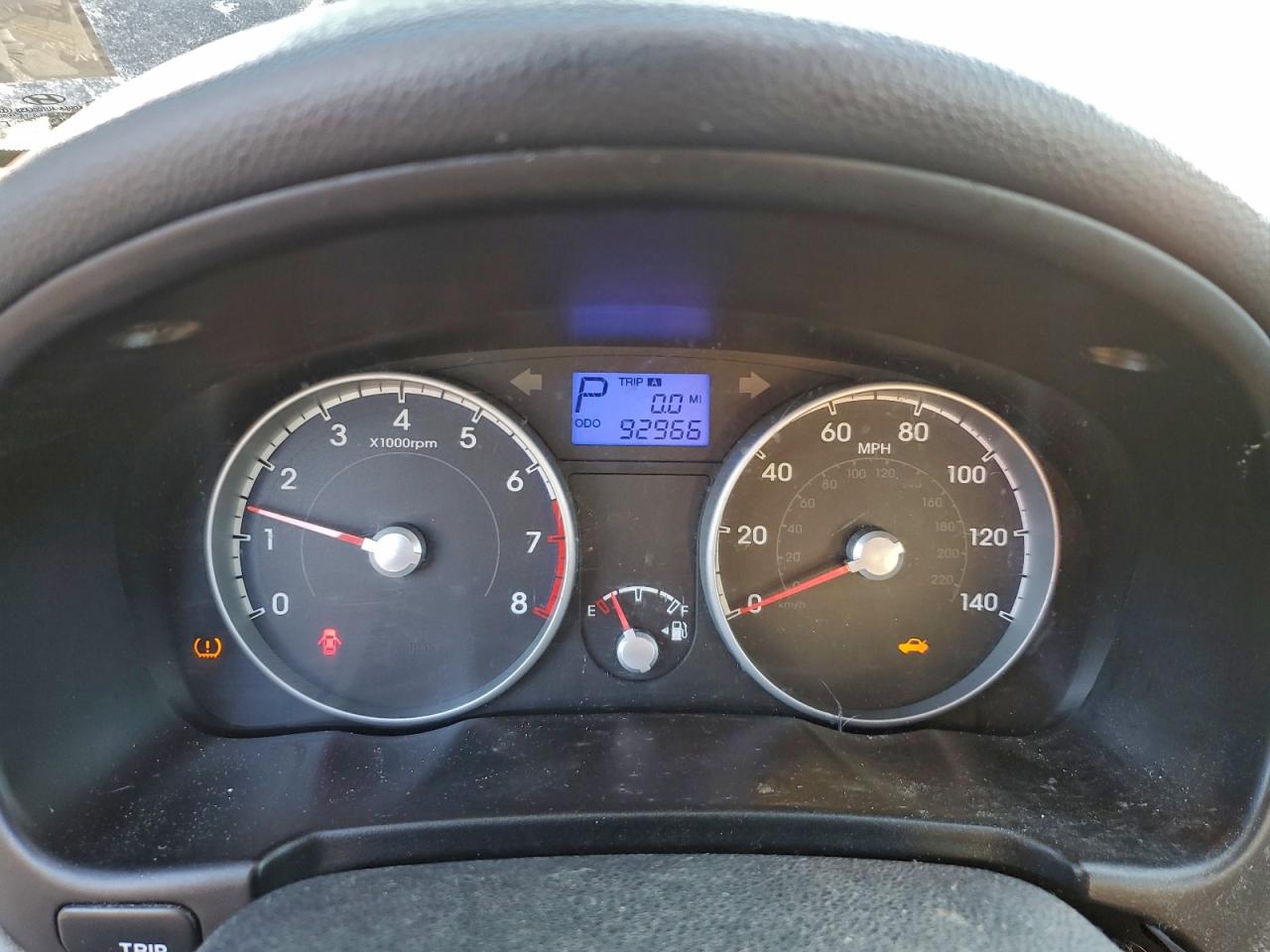 2011 HYUNDAI ACCENT GLS photo 9