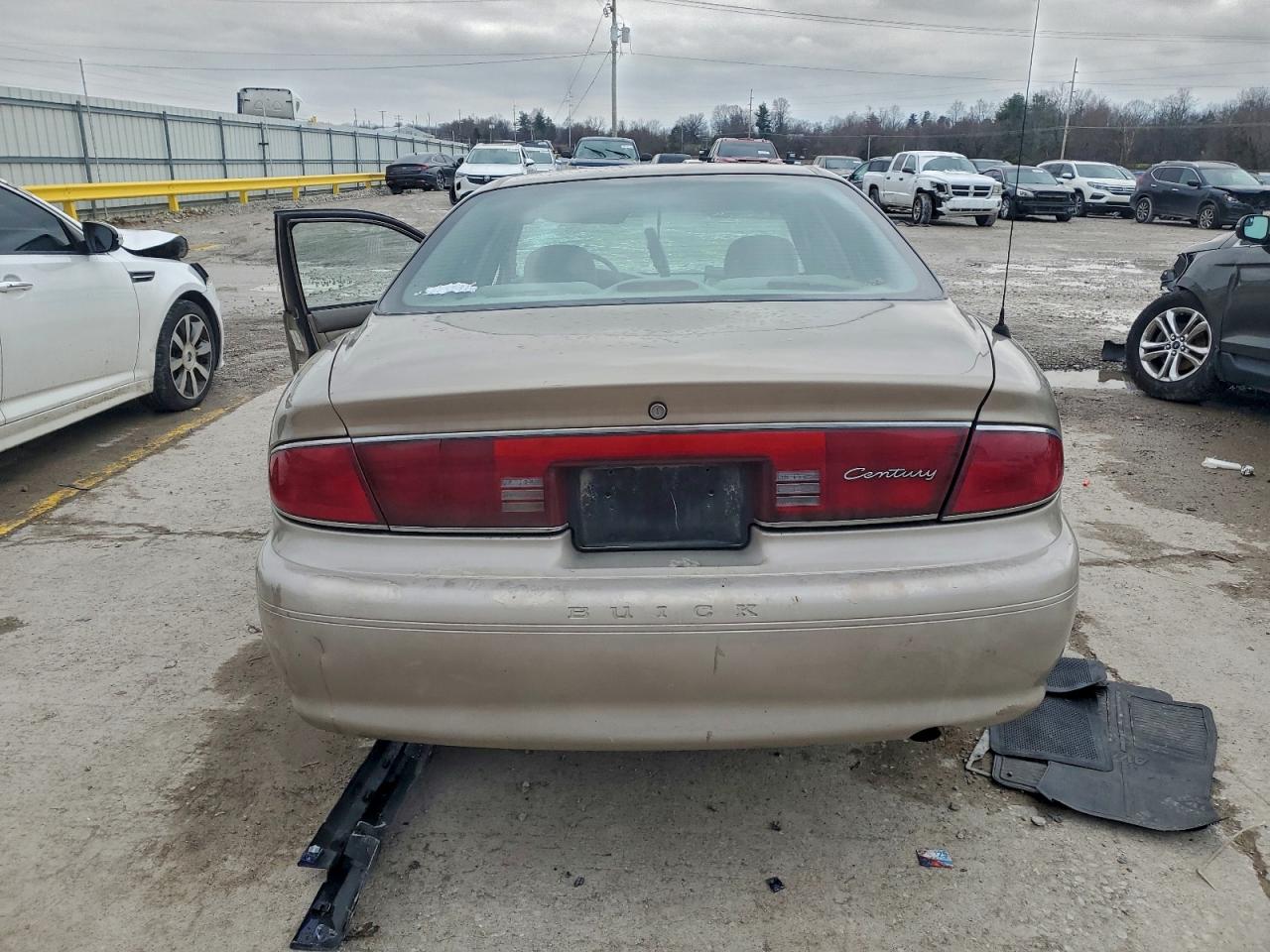 2003 BUICK CENTURY CUSTOM photo 6