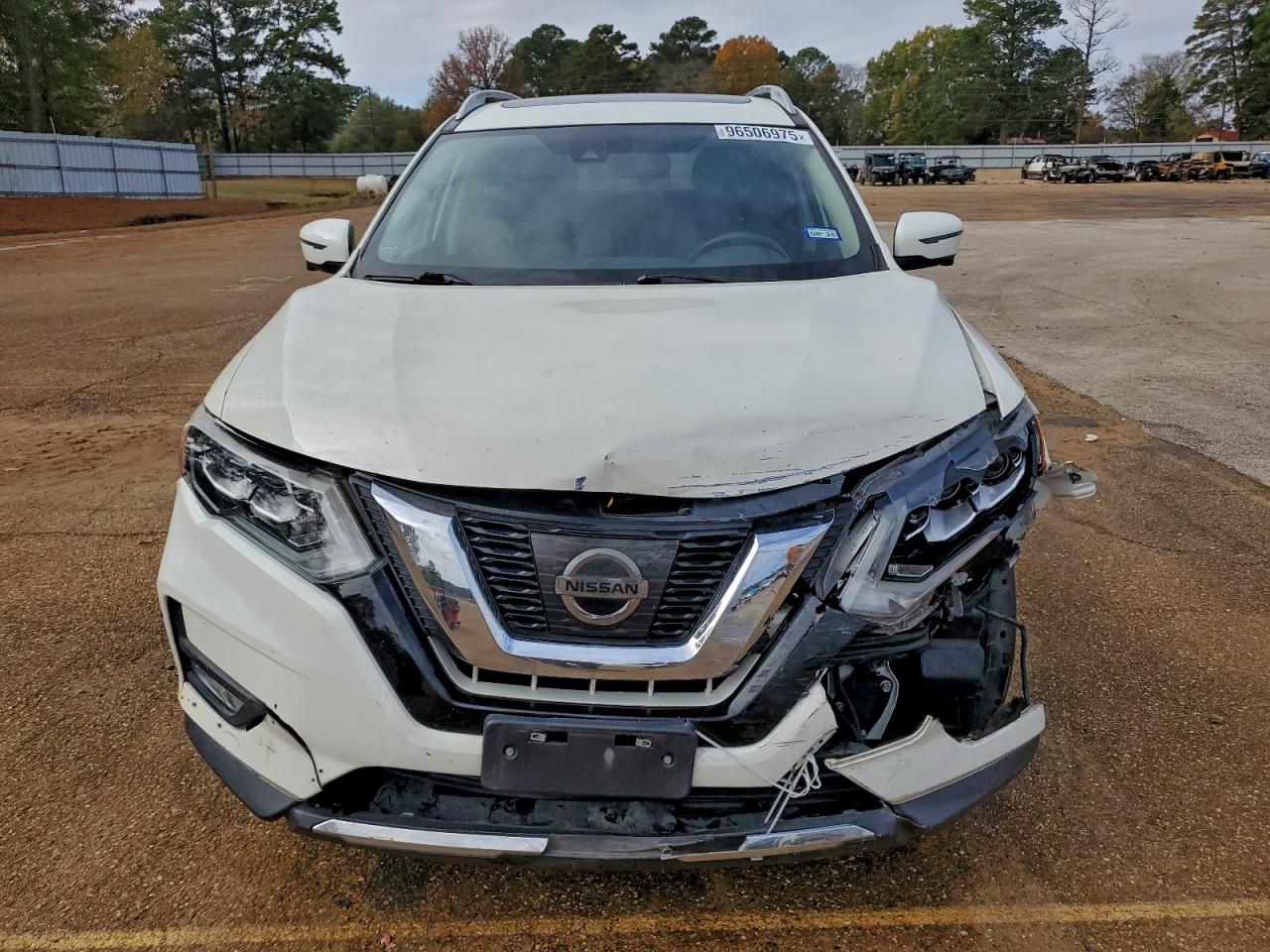 2017 NISSAN ROGUE S photo 5
