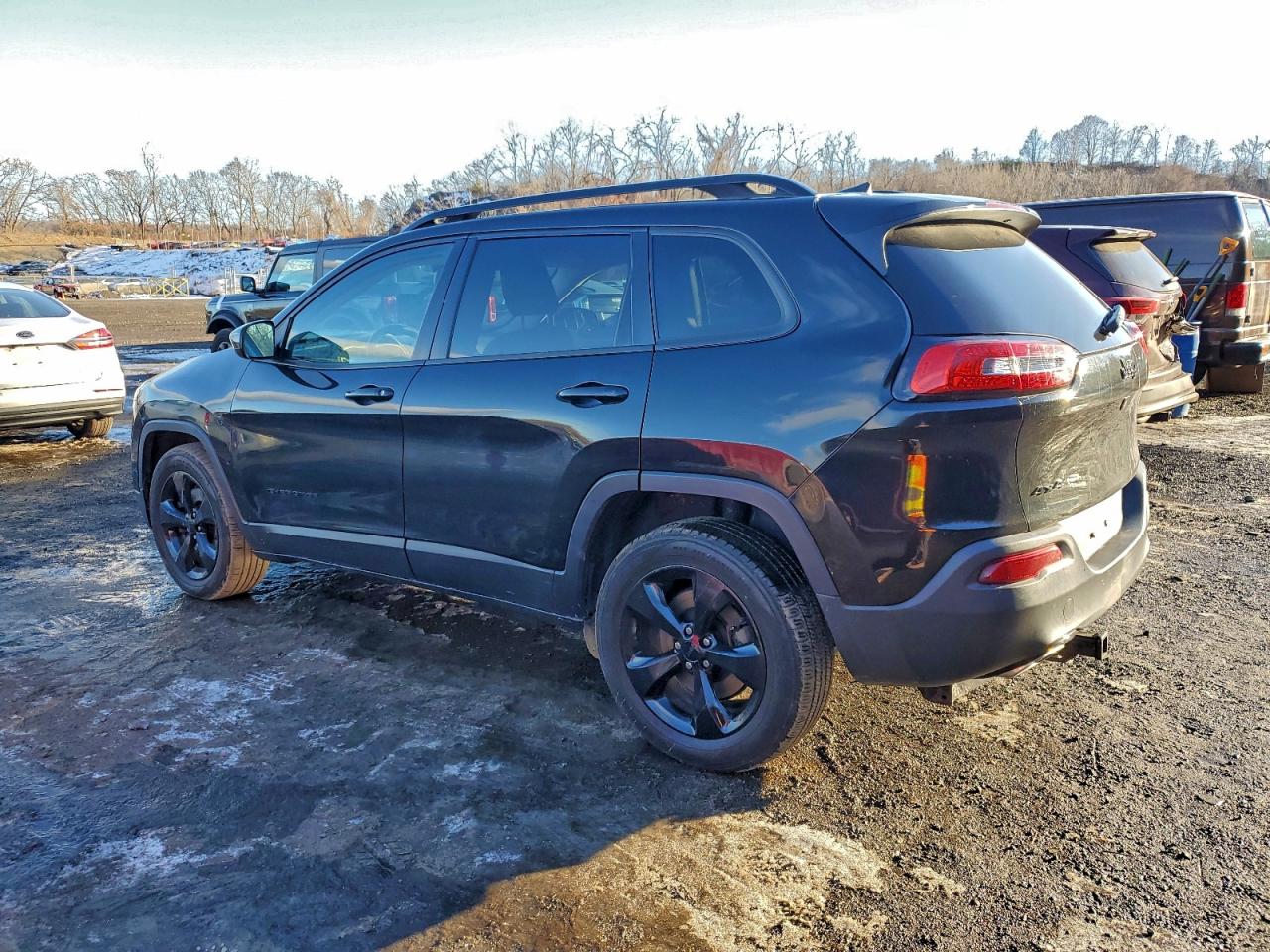 2016 JEEP CHEROKEE LATITUDE photo 4
