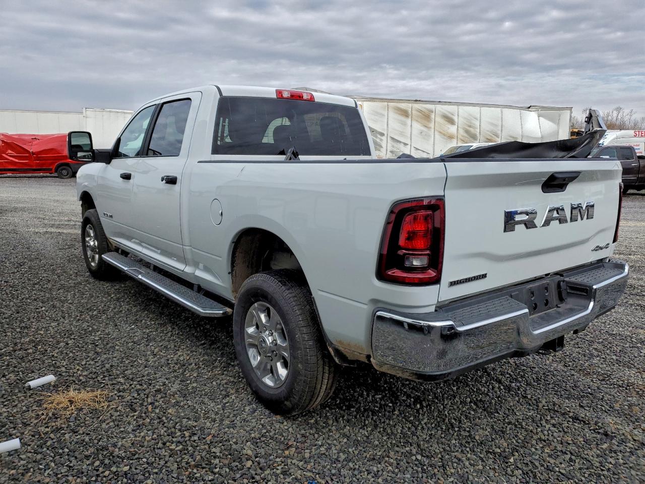 2025 RAM 2500 BIG HORN photo 2