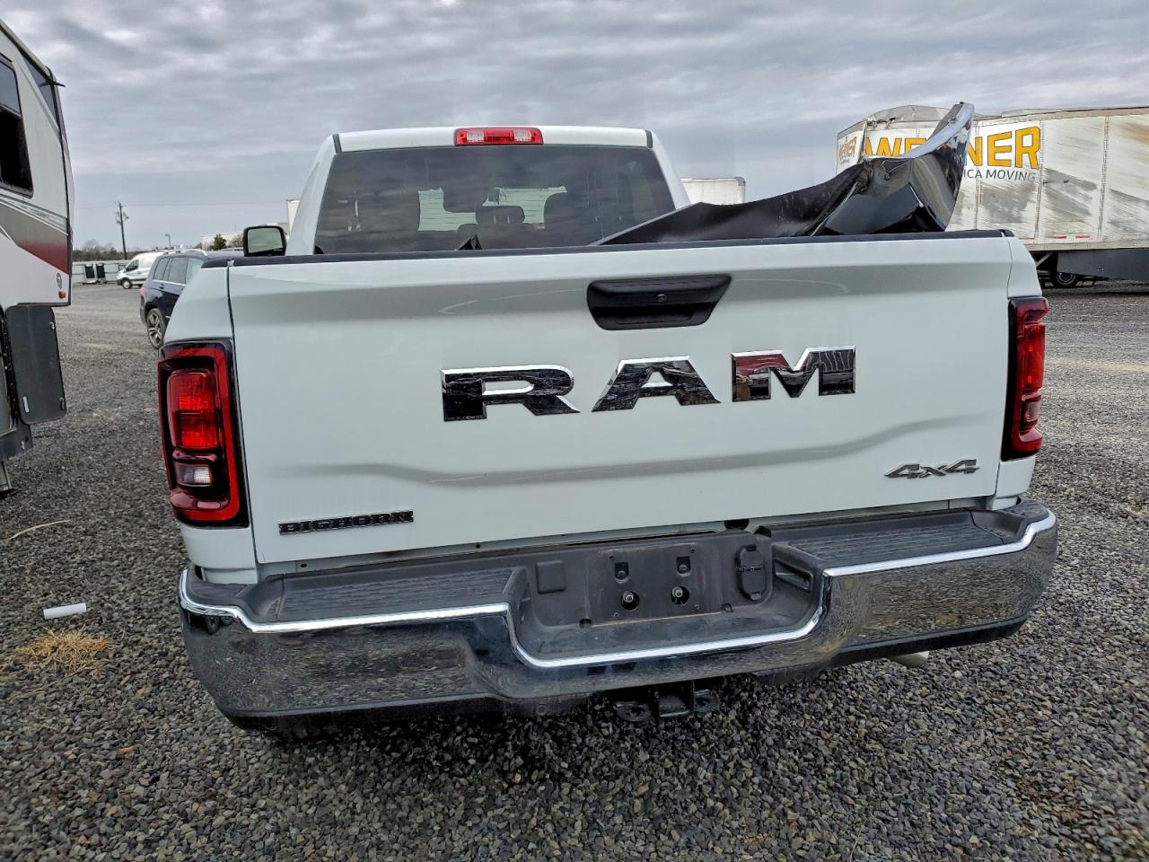 2025 RAM 2500 BIG HORN photo 6