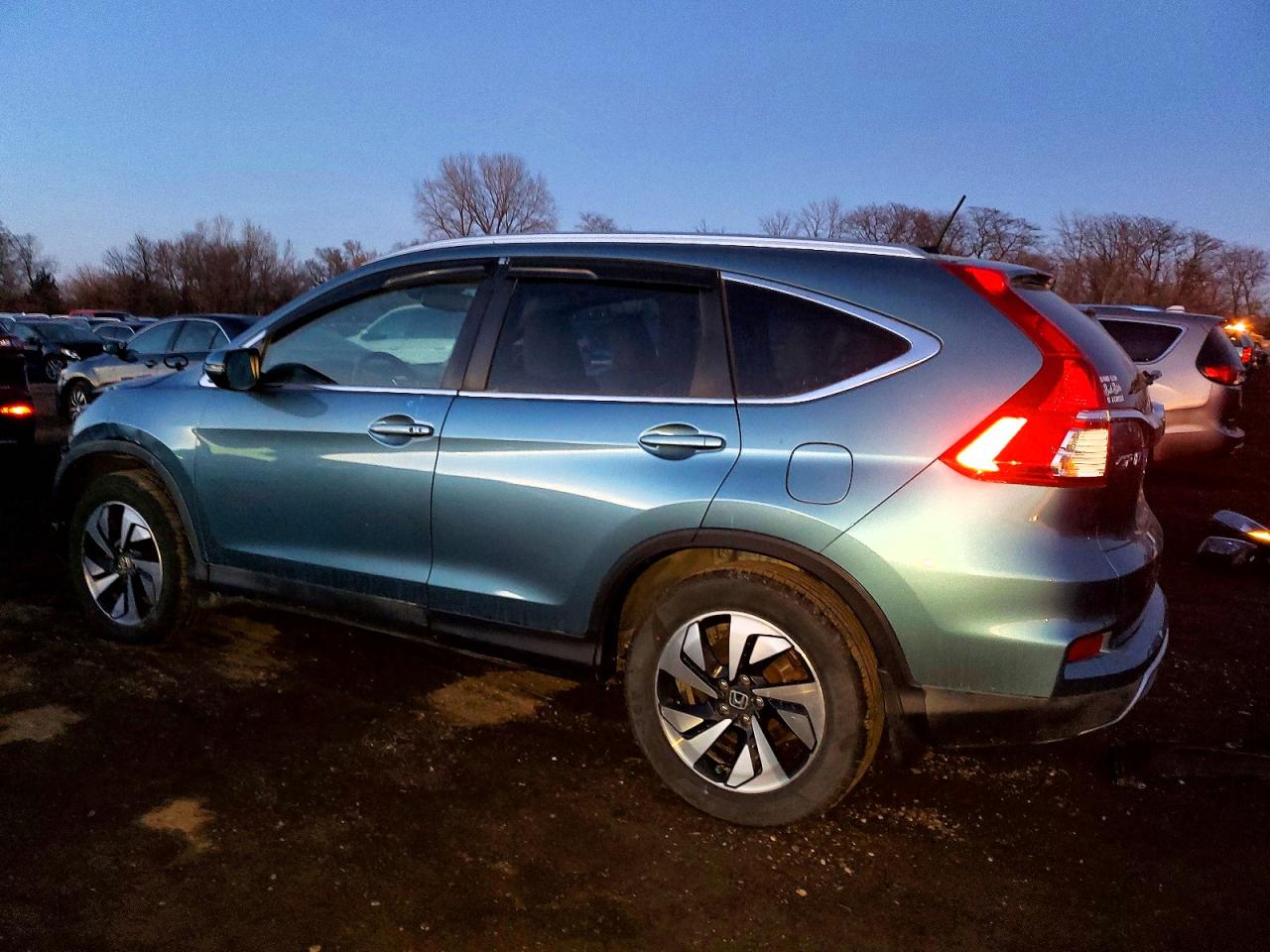 2016 HONDA CR-V TOURING photo 2