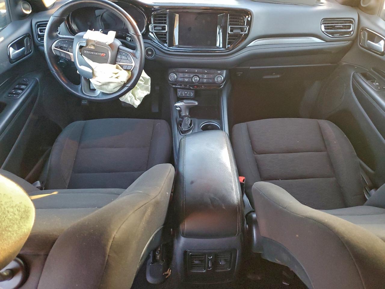 2024 DODGE DURANGO SXT photo 8