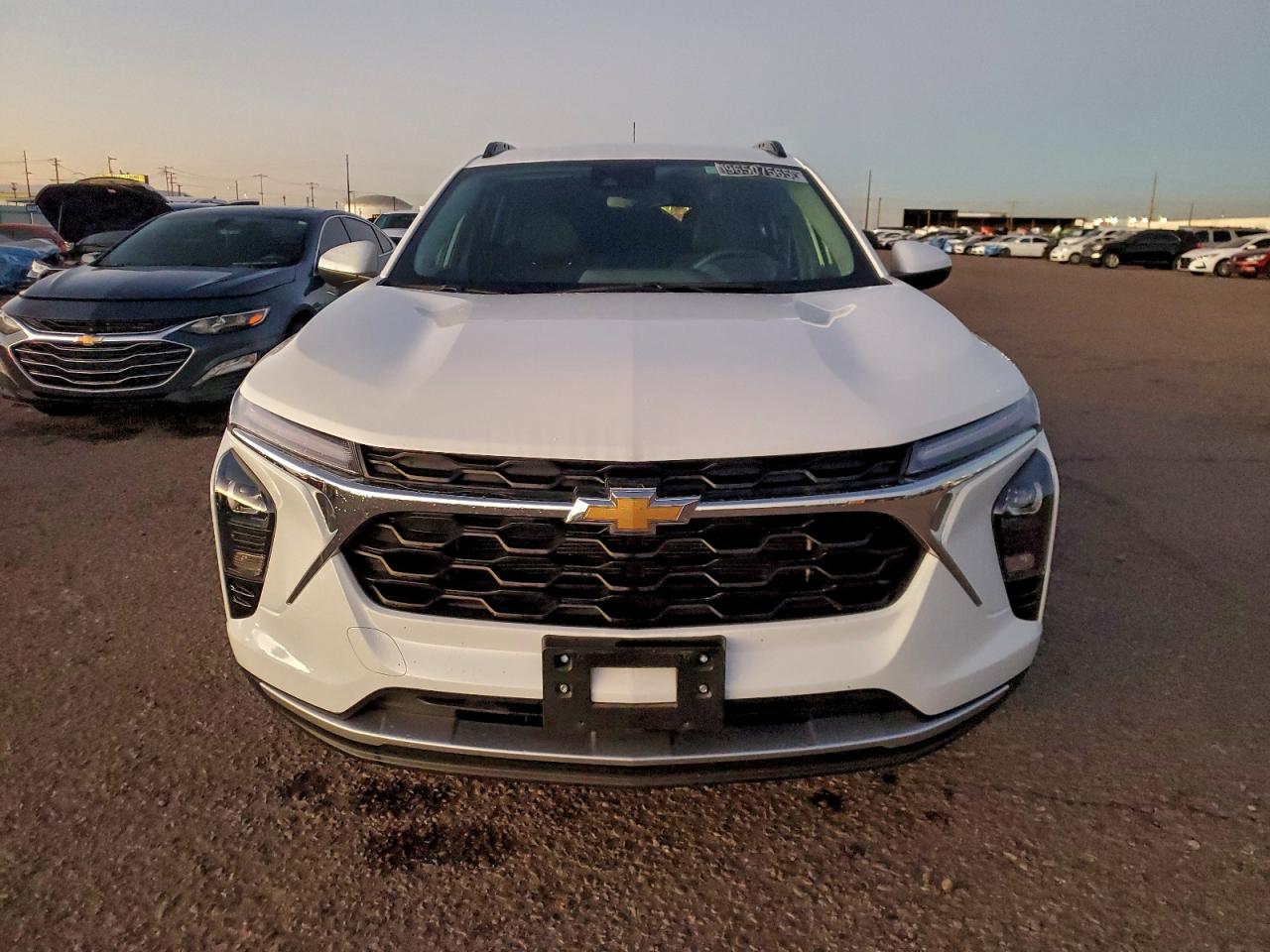 2025 CHEVROLET TRAX 1LT photo 5